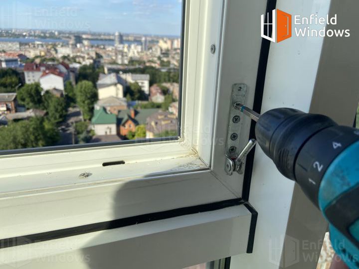 зарплата мастера по ремонту окон