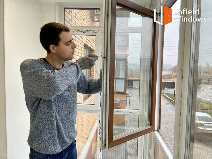 майстер по ремонту вікон