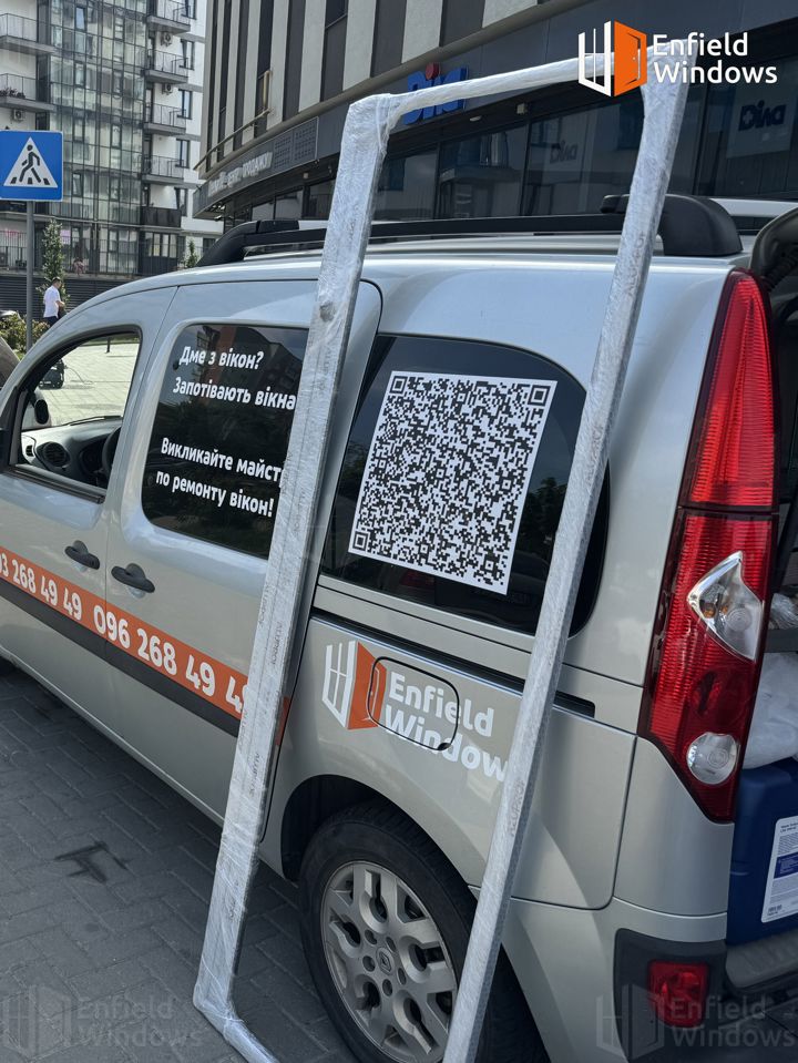 доставка москитной сетки плиссе на дверь